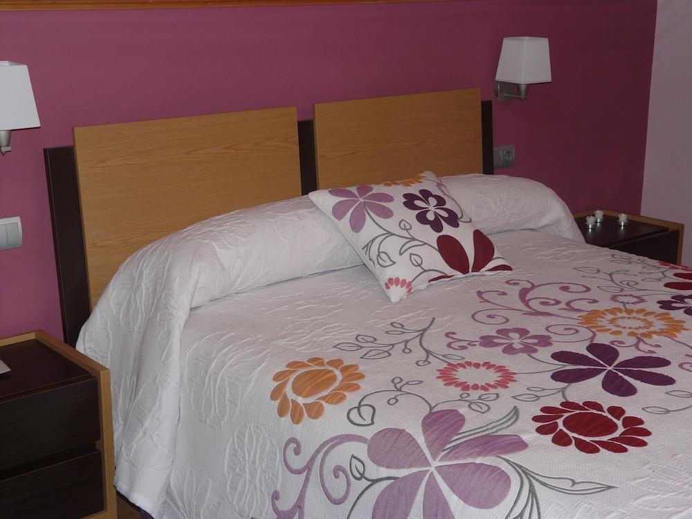 Hotel Tio Manolo De Noia Extérieur photo